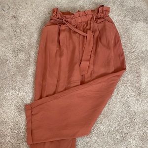 Essue dress jogger pant